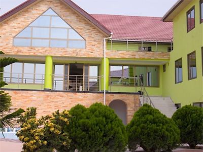 Crown Liberty Hotel Accra Kültér fotó
